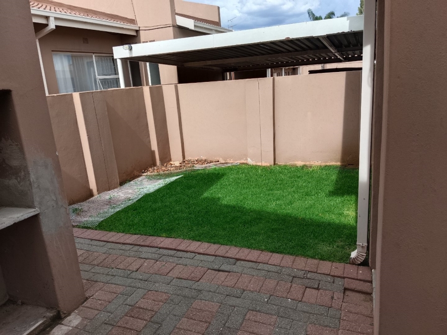 To Let 2 Bedroom Property for Rent in Riebeeckstad Free State